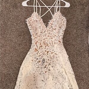 Lulu's Cream Lace Backless Dress